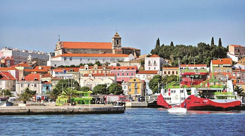 Casa Grou Lägenhet Setúbal Exteriör bild
